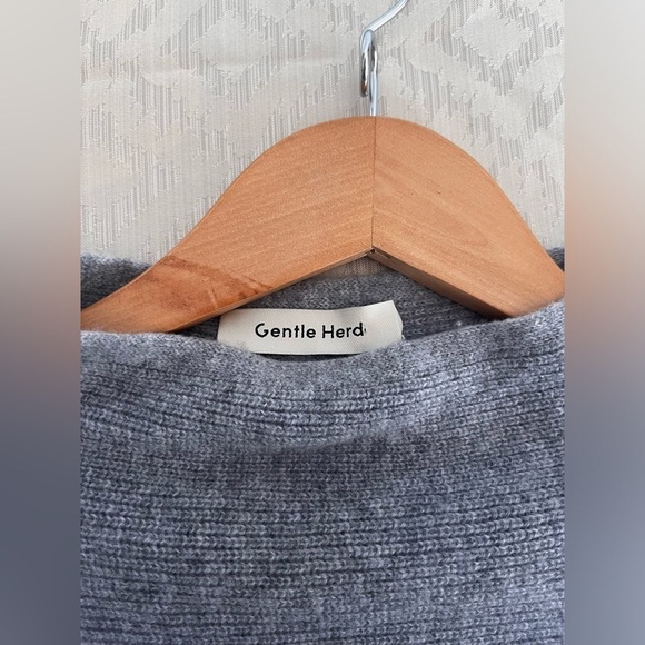 Gentle Herd Women Wool Button Shoulder Sweater Gray Size XL - Picture 3 of 7